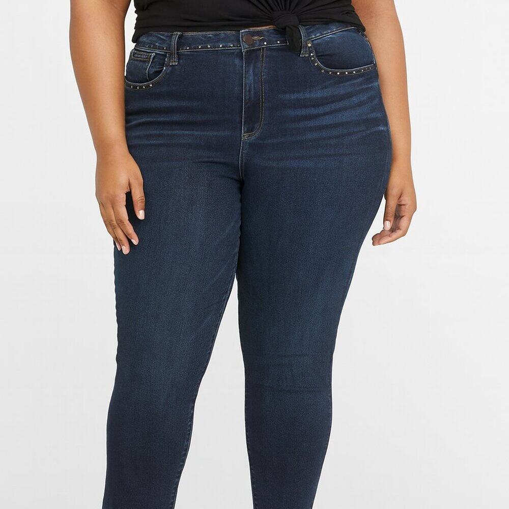 Wit & Wisdom Ab‑Solution Studded Raw Hem Jeans (Style LZB1844NV) Size 16W